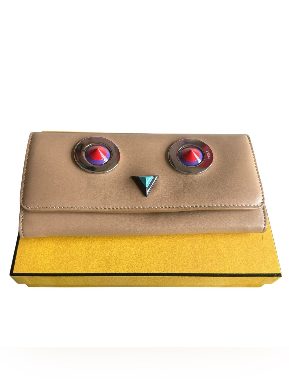 Fendi Hypnoteyes Beige Leather Zip Around Wallet From 2017 Resort Collection